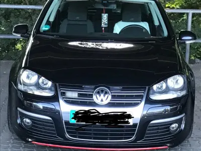Gebraucht VW Golf V 140 PS (102 kW) 2008 Schwarz Kleinwagen