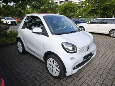 Gebraucht Smart ForTwo Cabrio Brabus 90 PS (66 kW) 2018 Weiß Cabrio