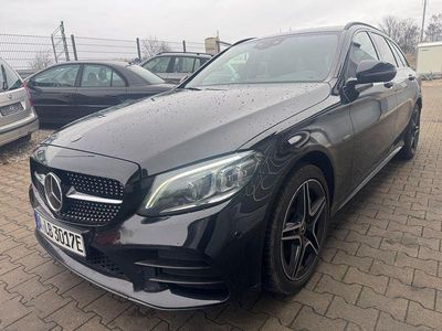 Gebraucht Mercedes C300e AMG 194 PS (142 kW) 2021 Schwarz Limousine