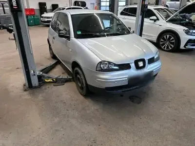 Gebraucht Seat Arosa 50 PS (36 kW) 2004 Silber Kleinwagen