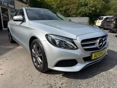 Gebraucht Mercedes C180 Avantgarde 156 PS (114 kW) 2016 Iridiumsilber Limousine