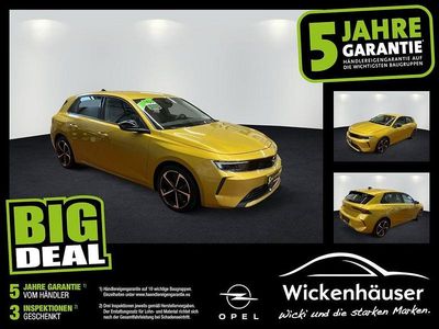 Begagnad Opel Astra Edition 181 HK (133 kW) 2022 Gul Sedan