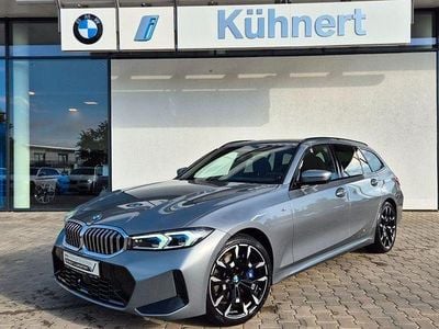 Grau Gebraucht 2024 BMW 330 Comfort Edition Limousine | 57.885 € (Etwas zu teuer)