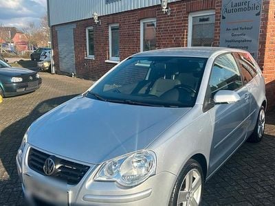 Gebraucht VW Polo Edition 80 PS (58 kW) 2009 Silber Kleinwagen