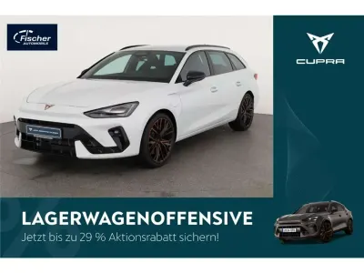 Neu Cupra Leon VZ 272 PS (200 kW) 2025 Glacial white metallic Kombi