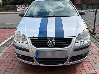 Gebraucht VW Polo 69 PS (50 kW) 2007 Silber Kleinwagen