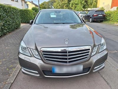 Usata Mercedes 200 Avantgarde 132 CV (97 kW) 2011 Marrone Berlina