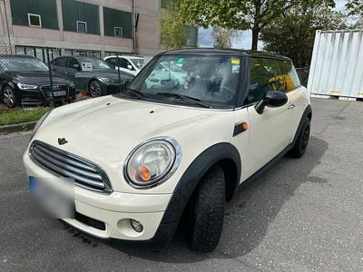Usata Mini Cooper 120 CV (88 kW) 2007 Bianco Utilitaria