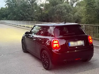 Gebraucht Mini Cooper Coupé 102 PS (75 kW) 2021 Schwarz Coupé