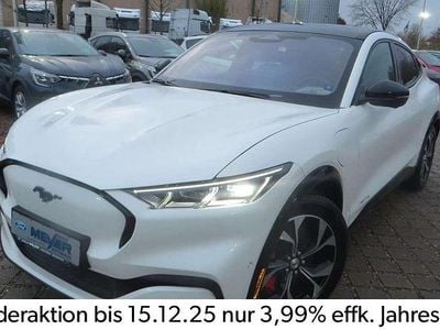 Gebraucht Ford Mustang 269 PS (197 kW) 2023 Starweiß metallic Limousine