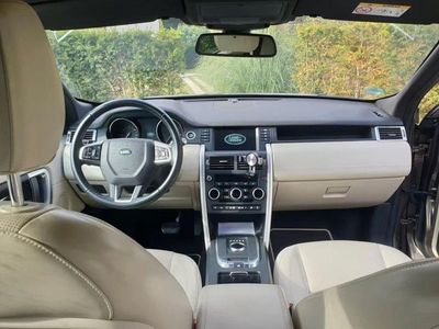 Gebraucht Land Rover Discovery Sport 179 PS (131 kW) 2022 Beige SUV