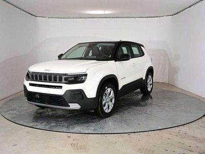 Snow white (dach in volcano black) Gebraucht 2024 Jeep Avenger Altitude SUV | 25.779 € (Teuer)