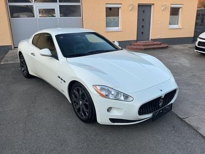 Gebraucht Maserati Granturismo 405 PS (297 kW) 2012 Weiß Coupé