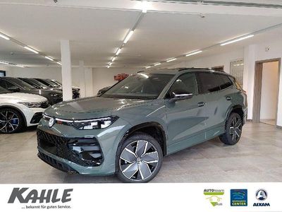 Neu VW Tayron R-line 150 PS (110 kW) 2026 Grün SUV