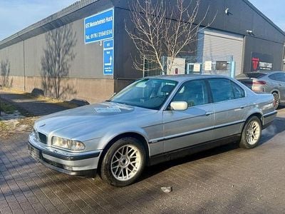Usado BMW 725 143 HP (105 kW) 1998 Prateado Sedan