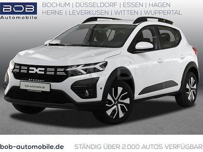 Weiß Gebraucht 2025 Dacia Sandero Expression Limousine | 17.333 € (Guter Preis)