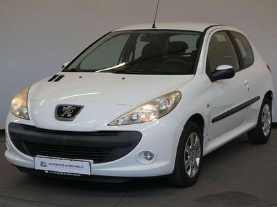 Gebraucht Peugeot 206 Basis 75 PS (55 kW) 2009 Blanc banquise Limousine