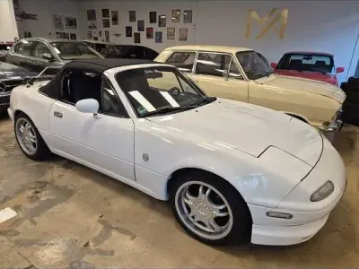 Usata Mazda MX5 Edition 116 CV (85 kW) 1993 Bianco Cabrio