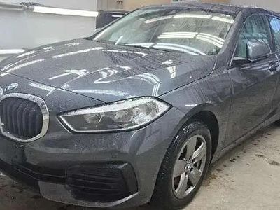 Usata BMW 118 Advantage 150 CV (110 kW) 2020 Grigio Utilitaria