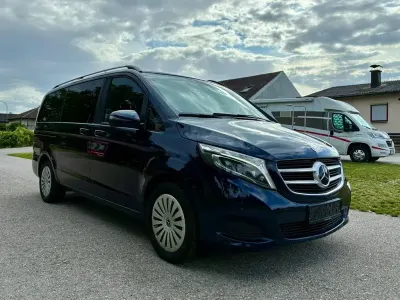Gebraucht Mercedes V200 136 PS (100 kW) 2018 Blau Van / Kleinbus