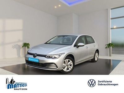 Gebraucht VW Golf VIII Life 131 PS (96 kW) 2023 Silber Kleinwagen
