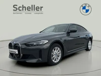 Gebraucht BMW i4 Sport Line 250 kW (340 PS) 2024 Silber Limousine