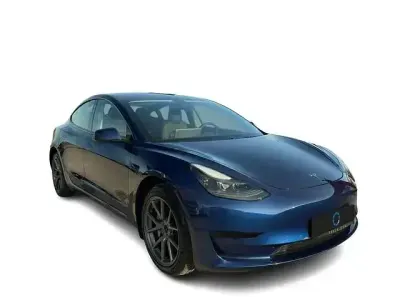 Usata Tesla Model 3 Standard Range Plus 235 kW (320 CV) 2022 Blu Berlina