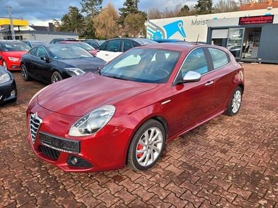 Gebraucht Alfa Romeo Giulietta Turismo 170 PS (125 kW) 2012 Rot Limousine