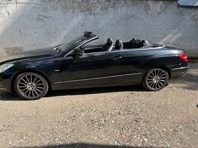 Mercedes E200
