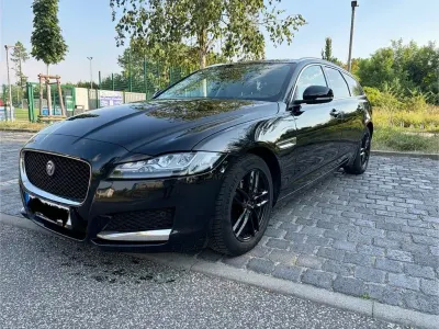 Gebraucht Jaguar XF Sportbrake Portfolio 179 PS (131 kW) 2018 Schwarz Kombi