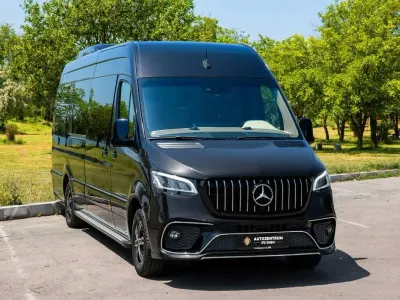Używany Mercedes Sprinter Exclusive 190 KM (139 kW) 2022 Czarny Van