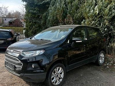 Gebraucht Ford Escort 125 PS (91 kW) 2015 Schwarz SUV