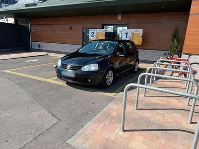 Gebraucht VW Golf VI 80 PS (58 kW) 2008 Schwarz Kleinwagen