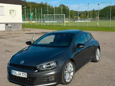 Gebraucht VW Scirocco CLUB 179 PS (131 kW) 2015 Grau Coupé