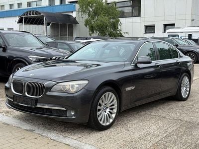 BMW 730