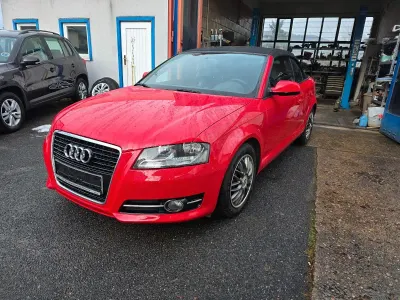 Gebraucht Audi A3 Cabriolet Ambition 105 PS (77 kW) 2010 Rot Cabrio