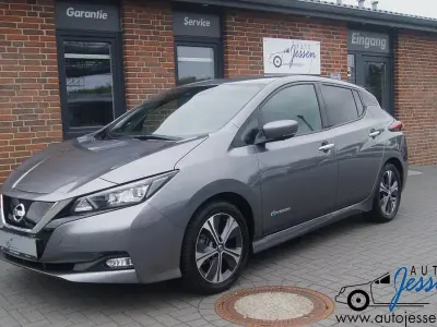 Gebraucht Nissan Leaf Tekna 110 kW (150 PS) 2019 Grau Kleinwagen