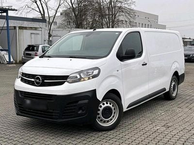 Second-hand Opel Vivaro 130 CP (95 kW) 2022 Alb Monovolum