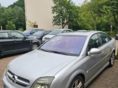 Gebraucht Opel Vectra GTS 147 PS (108 kW) 2003 Silber Limousine