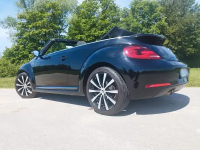 Gebraucht VW Beetle Allstar 105 PS (77 kW) 2016 Schwarz Kleinwagen