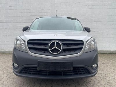 Mercedes Citan 109