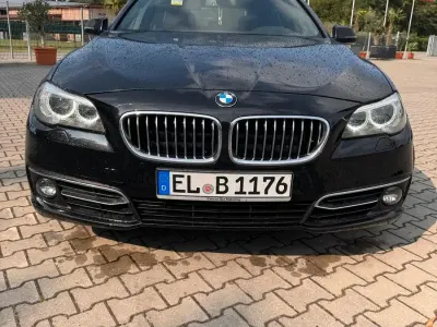 Gebraucht BMW 530 Sport Line 258 PS (189 kW) 2014 Schwarz Kombi