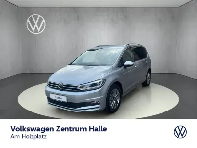 Neu VW Touran Highline 150 PS (110 kW) 2026 Oyster silver metallic Van / Kleinbus