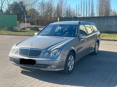 Gebraucht Mercedes E320 Avantgarde 204 PS (150 kW) 2004 Grau Kombi