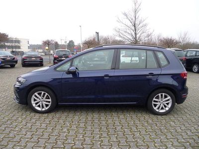 Gebraucht VW Golf VIII Comfortline 131 PS (96 kW) 2020 Atlantik blue metallic Kombi