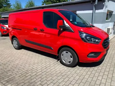 Käytetty Ford Transit Custom