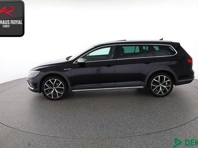 Gebraucht VW Passat Alltrack 200 PS (147 kW) 2022 Deep black Kombi