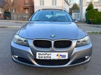 Gebraucht BMW 318 143 PS (105 kW) 2010 Grau Limousine