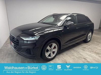 Gebraucht Audi Q8 S-Line 381 PS (280 kW) 2022 Mythosschwarz (metallic) SUV