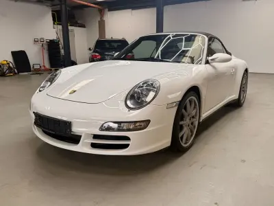 Brugt Porsche 911 Carrera 4S Cabriolet 355 HK (261 kW) 2008 Hvid Cabriolet